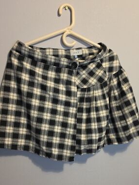 Jolt Black & White Plaid Pleated Skater Skirt